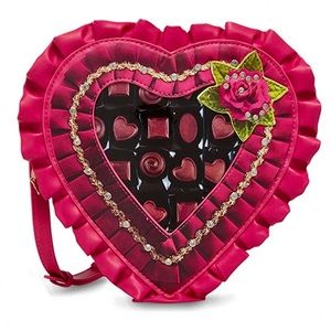 Betsey Johnson Valentines Day Heart Purse Box O’ Chocolates ♥️